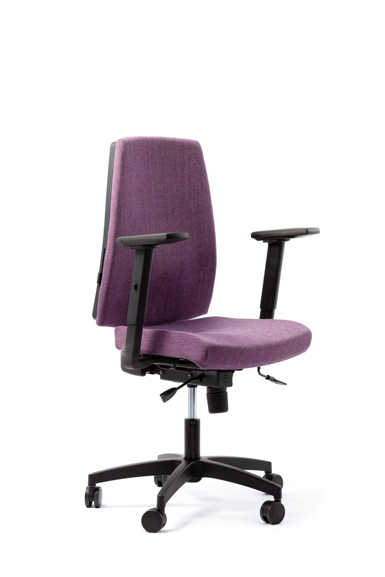 Fioletowy fotel biurowy - widoczny po skosie z przodu zdjęcie 6