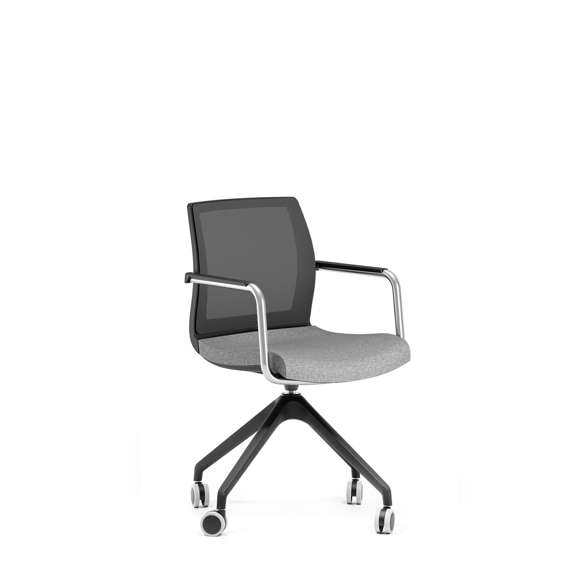 Czarny fotel biurowy z szarym obiciem i czarną nogą smart meeting po skosie od przodu B-Group